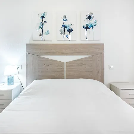 Espanhouse Denny Three Bed Торевьиа