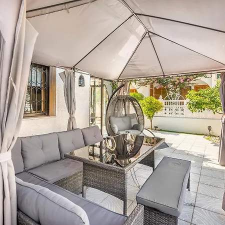 Апартаменты Espanhouse Denny Three Bed