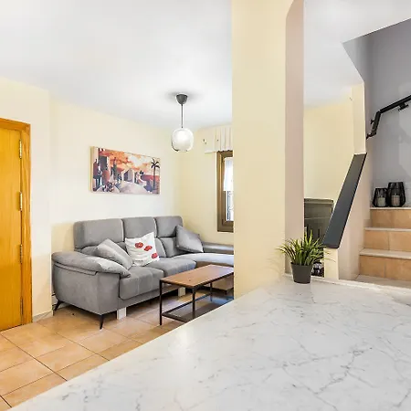 Espanhouse Denny Three Bed Appartement
